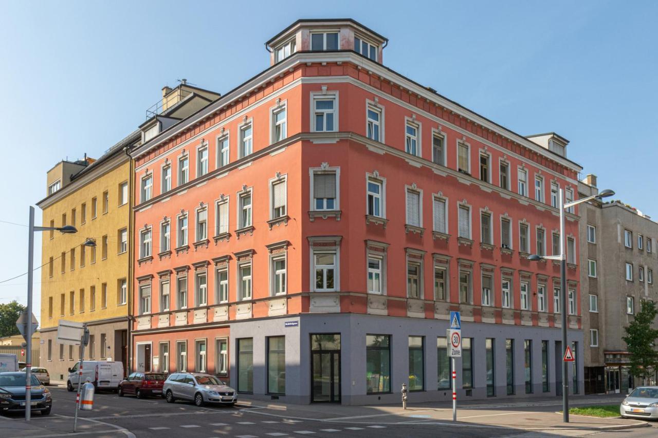 Kingsize Central Station Residence Wien Exteriör bild